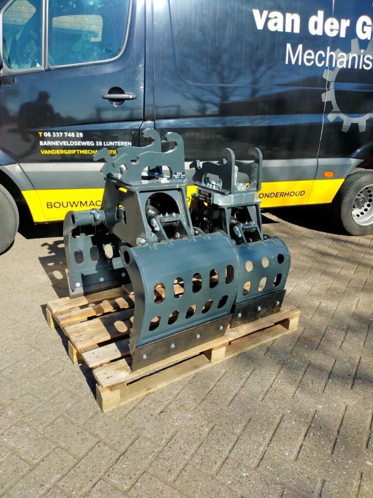 Laat ons het bezorg adres weten en welke machine en wij laten u weten wat het kost. Wij bezorgen verhuurmachines  in: Lunteren, Barneveld, Ede, Ederveen, Renswoude, Voorthuizen, Harskamp, Otterlo, De Klomp. Staat u woonplaats er niet bij, laat het weten en wie weet bezorgen we ook bij u. 
te huur te koop 