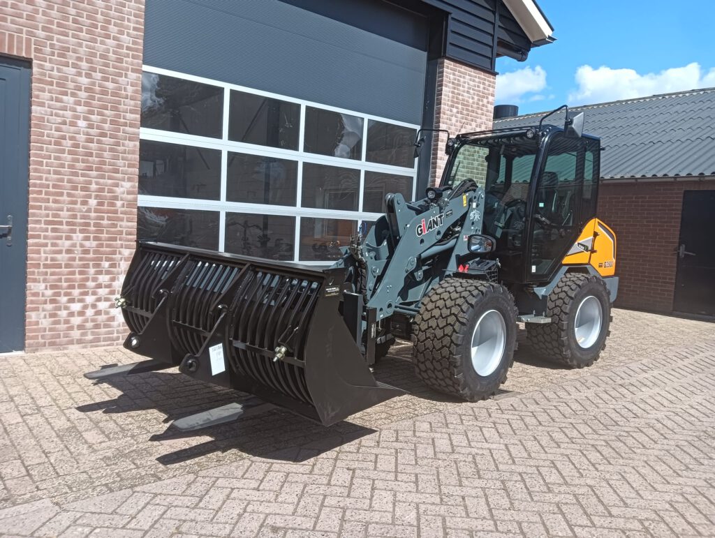 Giant G3500