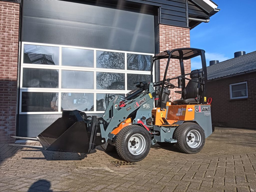 Giant G1200